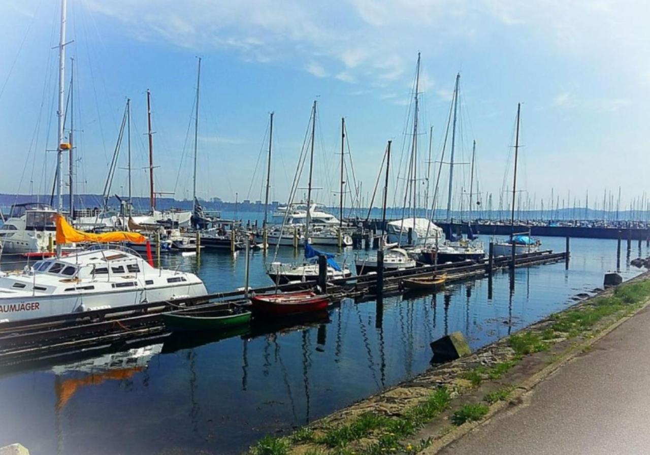 Sanierte 2-Zimmer Wohnung In Strandnaehe Кіль Екстер'єр фото